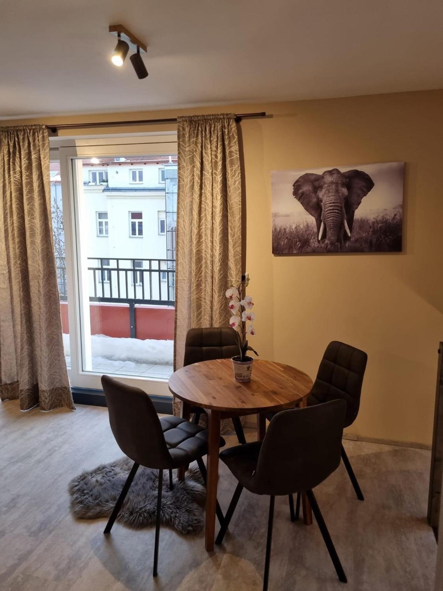 Vltava Design Apartments Praga Esterno foto